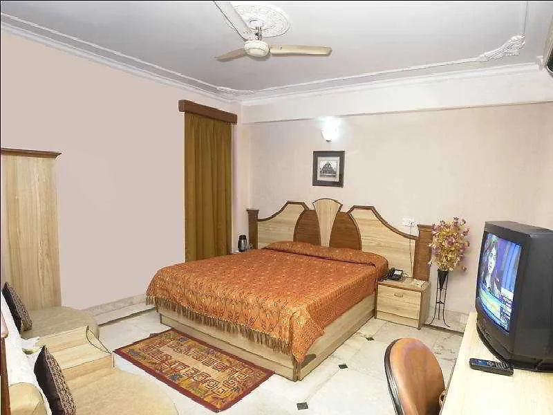 Hotel Welcome Palace Delhi